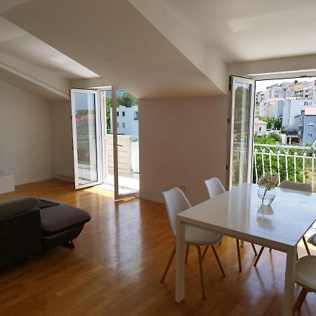 Apartment Nina Podstrana Exterior foto